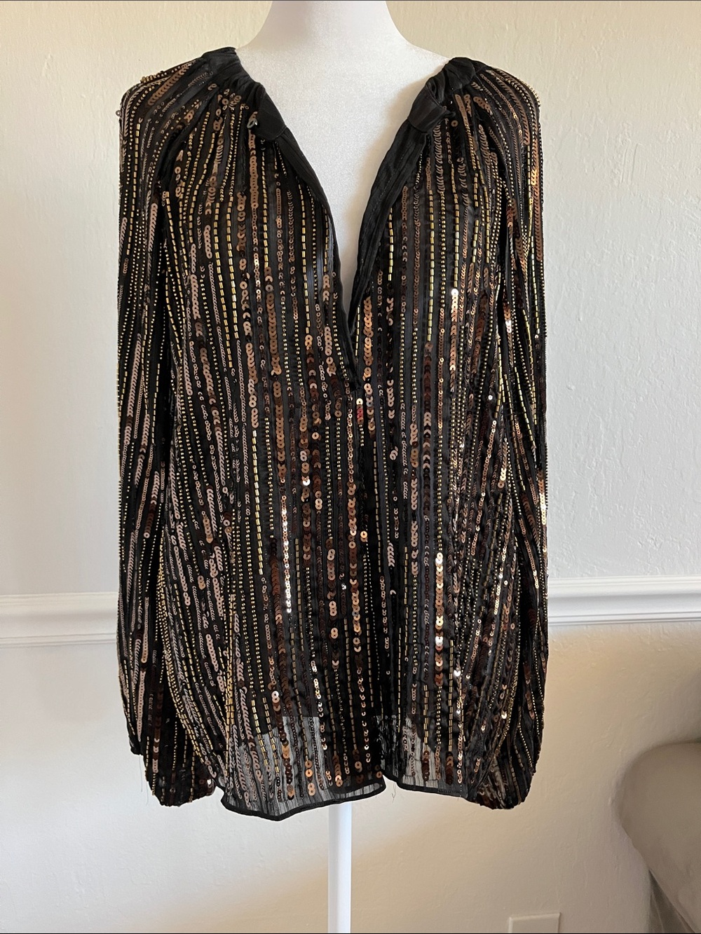 NWT Zara Black Sequin top